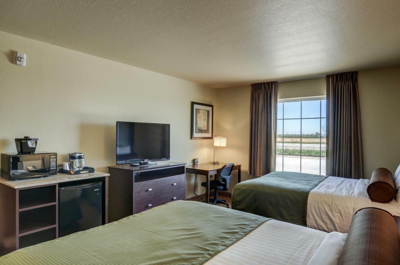 Cobblestone Inn And Suites - Eaton Exteriör bild